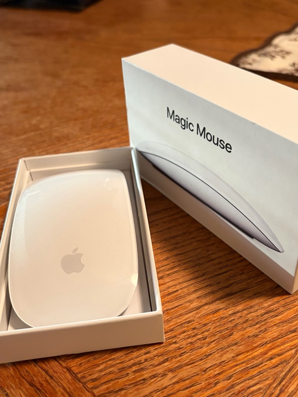 Twice Used Apple Magic Mouse — Gloss White Wireless Multi‑Touch Mouse